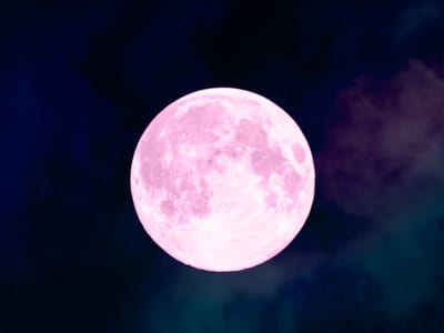Libra Moon Characteristics: Balancing Your Life with Lunar Libra's Justice